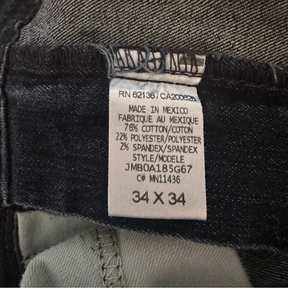 Guess Jeans - Picture 3 of 5